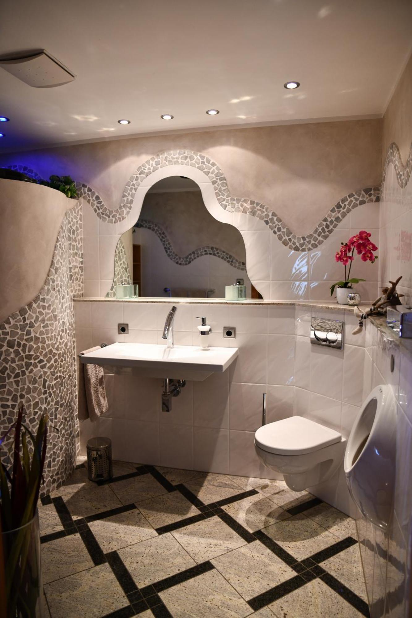 Holiday home Haus Respirada Wellnessarea, Whirlpool, Gym, Sauna